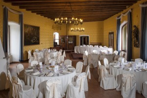 Sala della musica 02 300x200 - la sala della musica di castel ivano